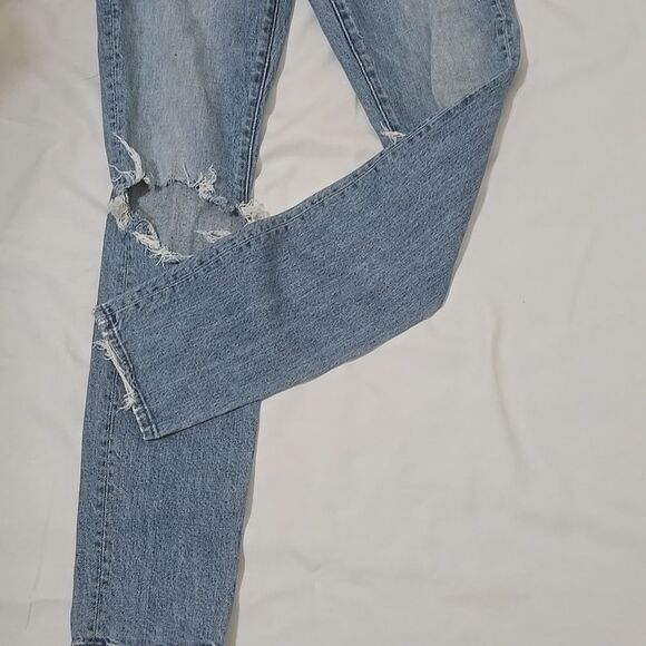 Candice x Mother The Stunner in Hijacking The Runway Jeans - Picture 3 of 10